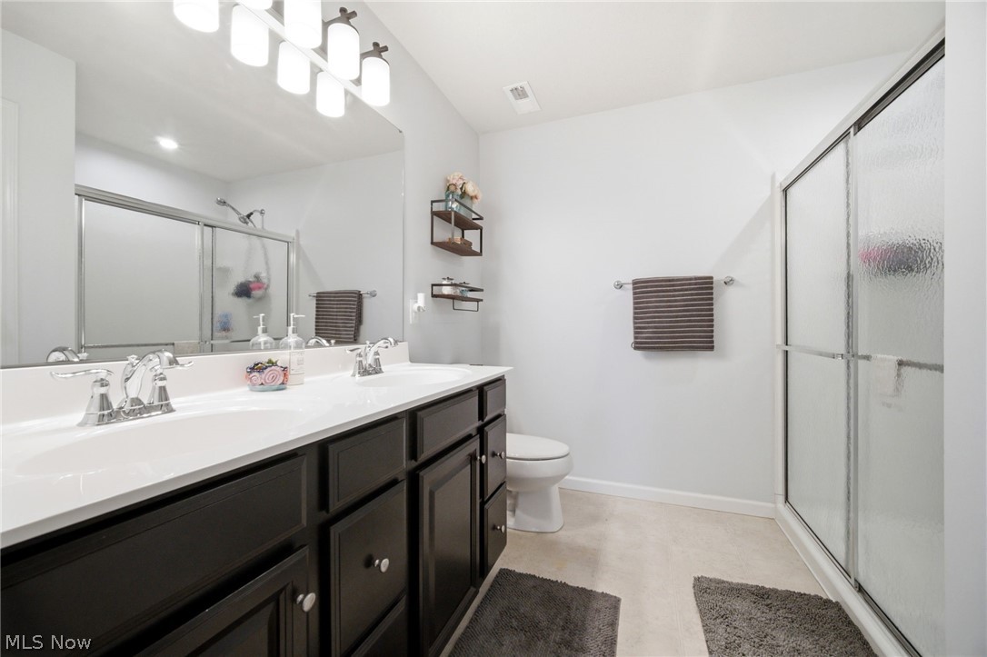 6240 Tyndale Lane Property Photo 31