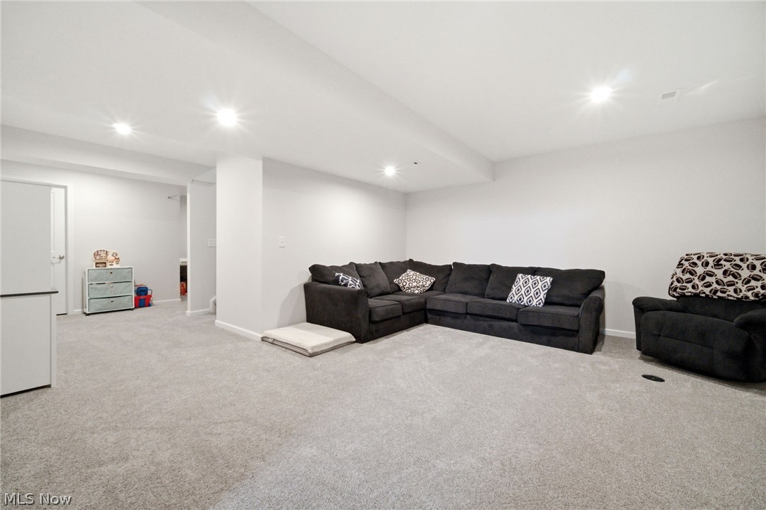 6240 Tyndale Lane Property Photo 38