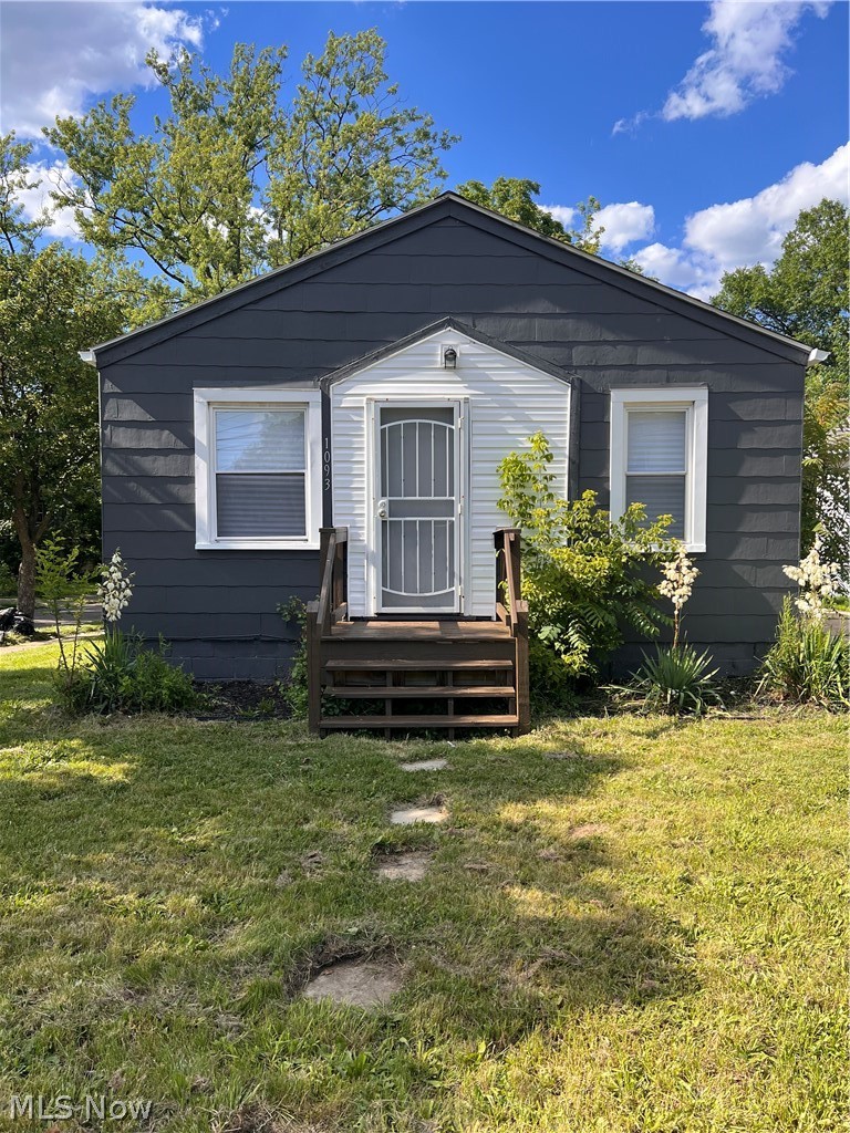 1093 Joy Avenue Property Photo 1