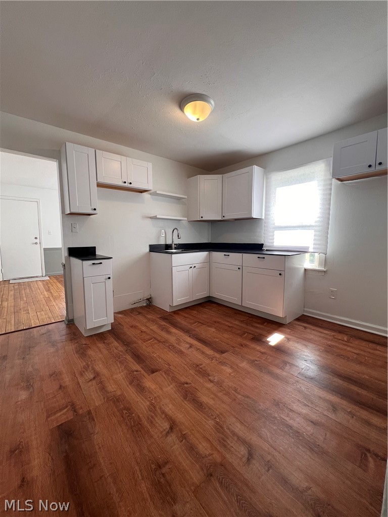 1093 Joy Avenue Property Photo 4