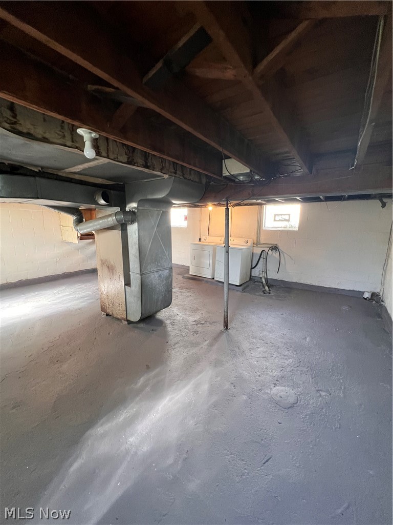 1093 Joy Avenue Property Photo 13