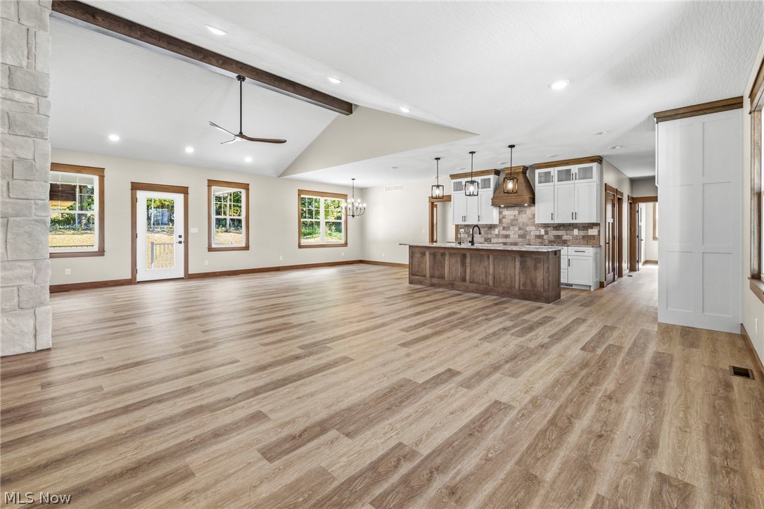 2745 Hickory Court Property Photo 8