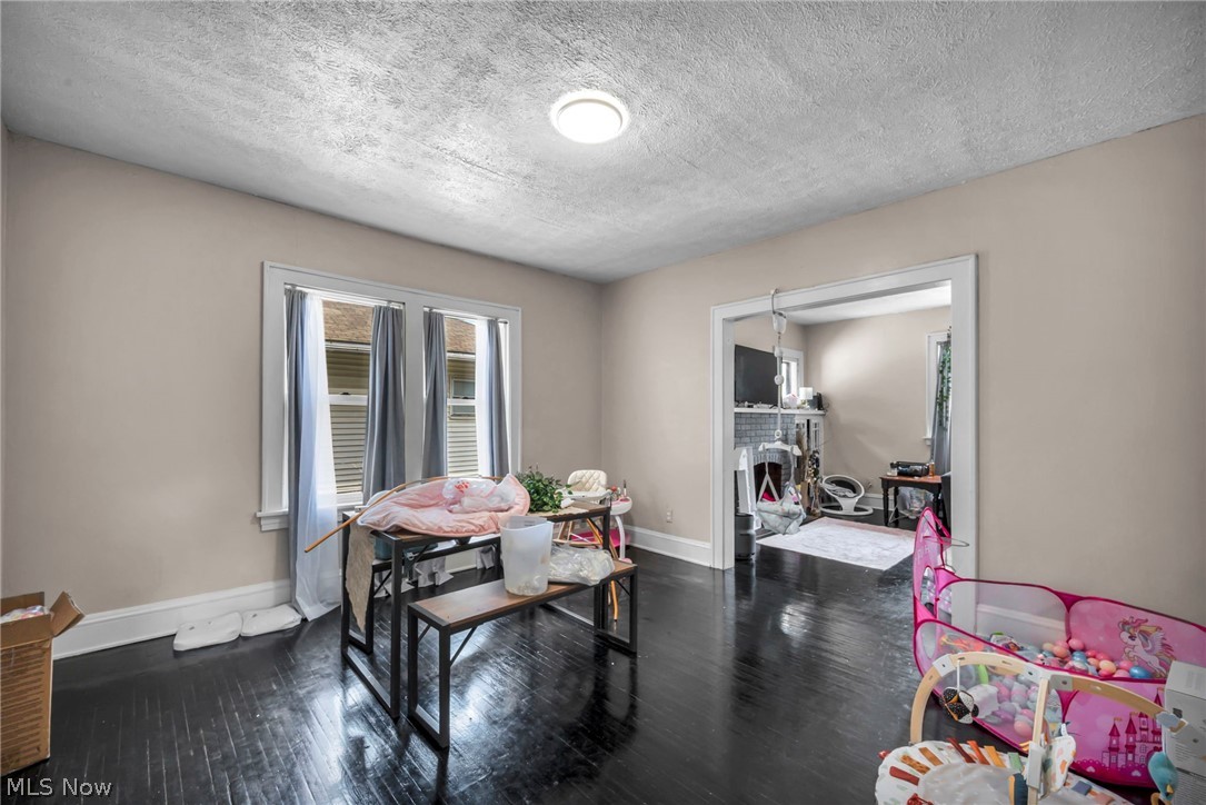 1288 Pondview Avenue Property Photo 10