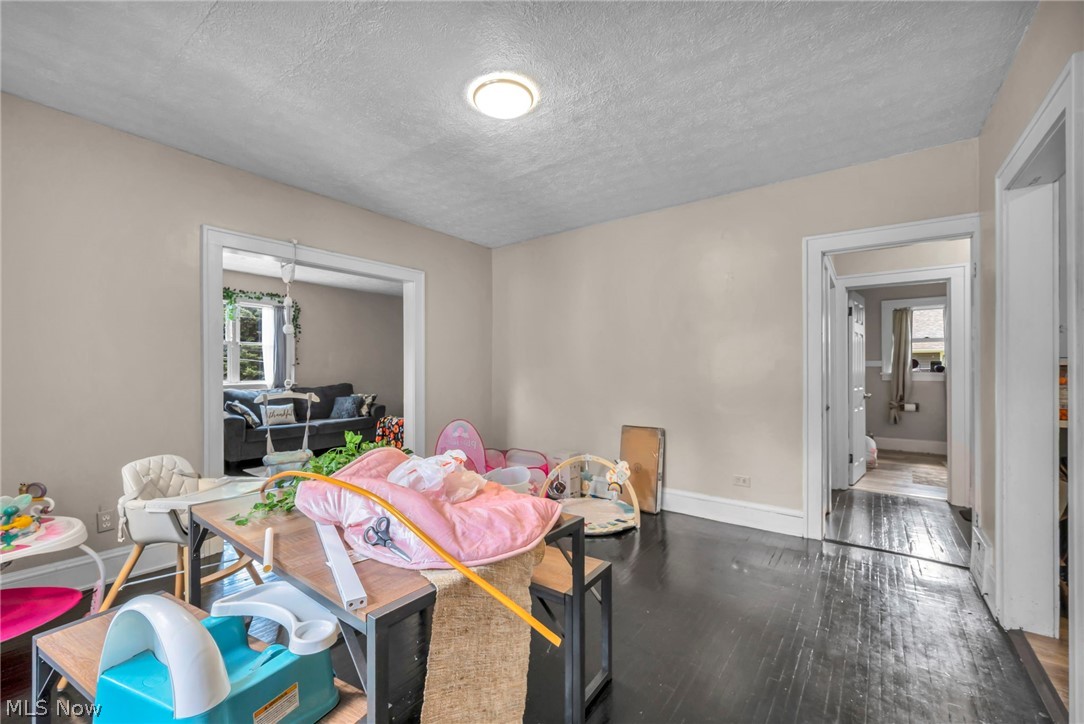1288 Pondview Avenue Property Photo 11