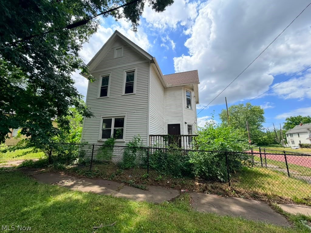 2982 E 67th Street Property Photo 1
