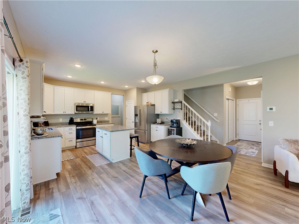 1223 Selena Grove Property Photo 14