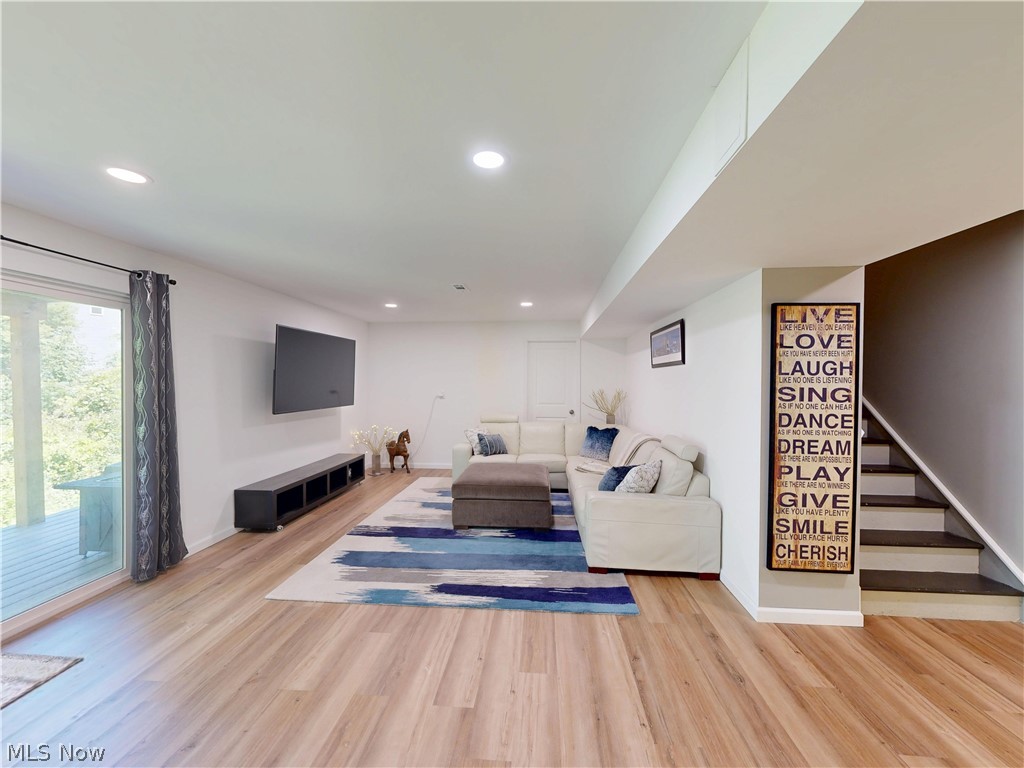 1223 Selena Grove Property Photo 33