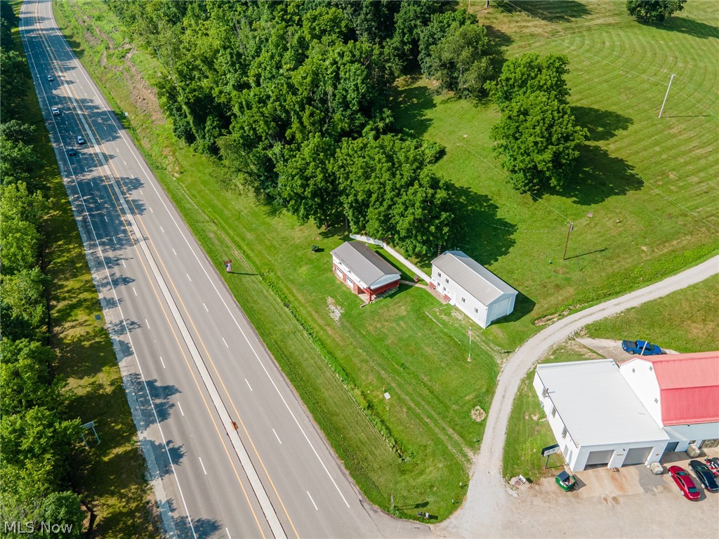 21569 State Route 16 Property Photo 32
