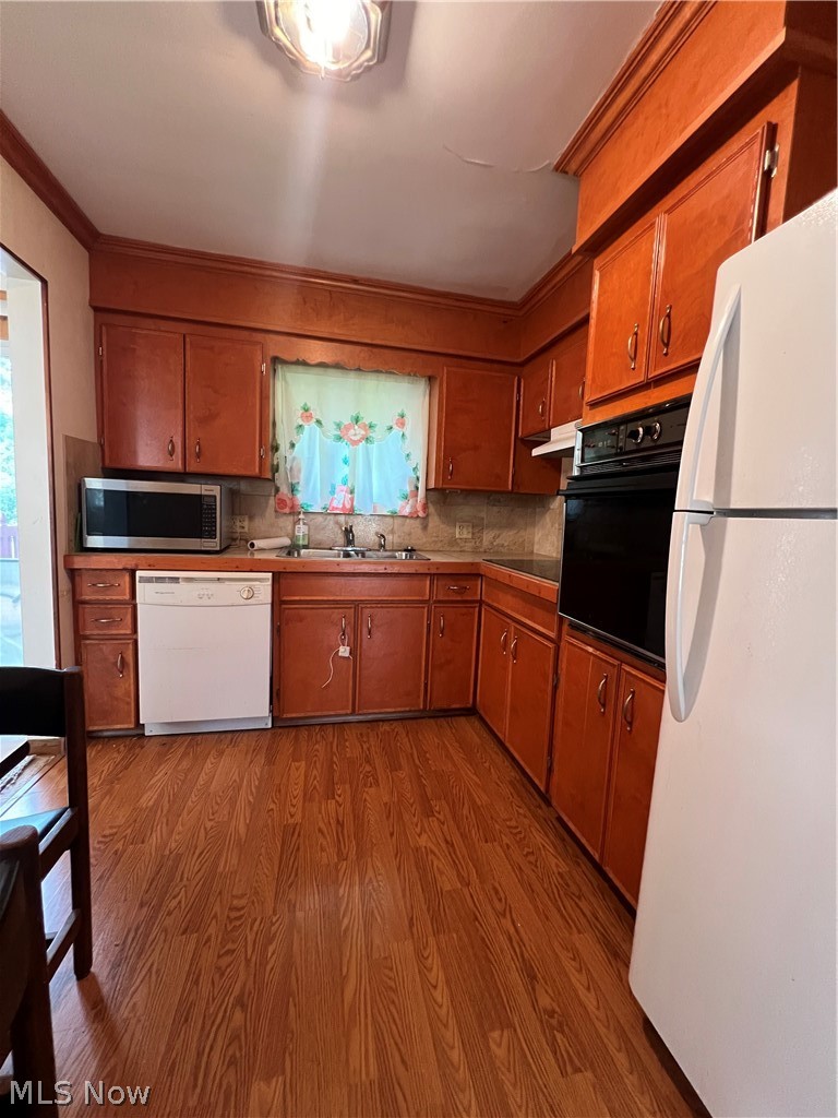 1559 Fairfax Road Property Photo 9