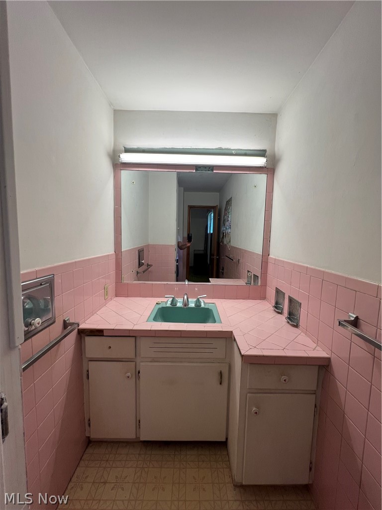 1559 Fairfax Road Property Photo 15
