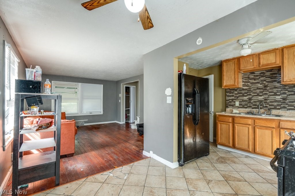 1445 Sulzer Avenue Property Photo 7