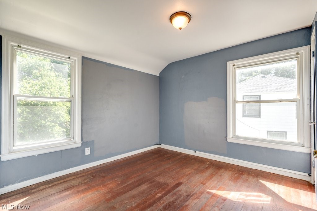 1445 Sulzer Avenue Property Photo 17