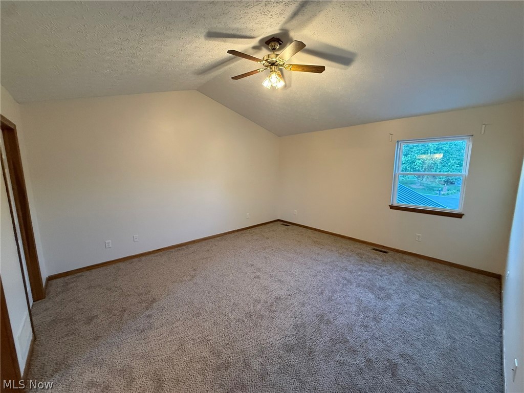9724 Lafont Circle Ne Property Photo 27