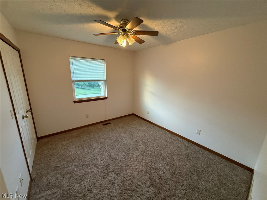 9724 Lafont Circle Ne Property Photo 35