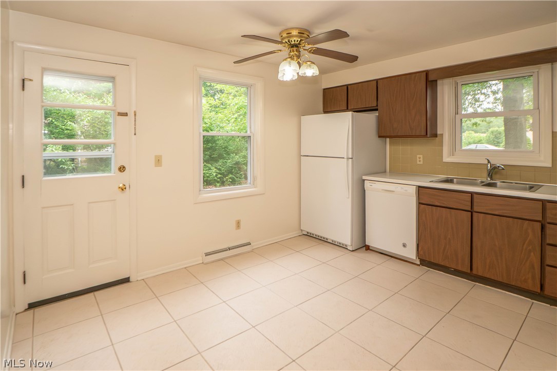 3837-3839 Beech Hill Road Nw Property Photo 7