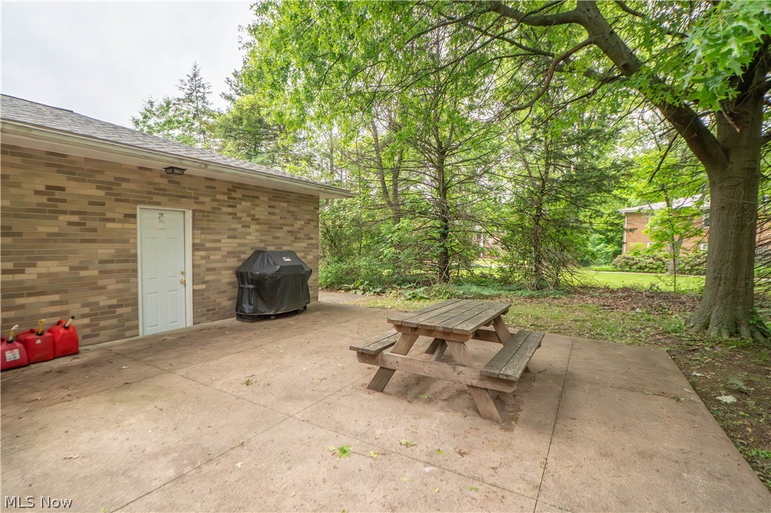 3837-3839 Beech Hill Road Nw Property Photo 21