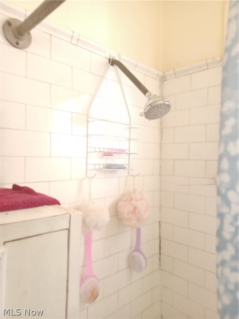 918 Winona Drive Property Photo 10