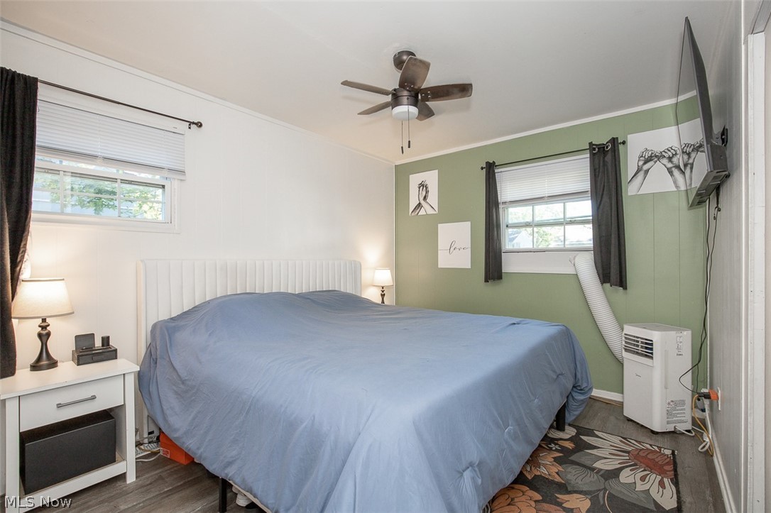 4144 Riverside Drive Property Photo 14