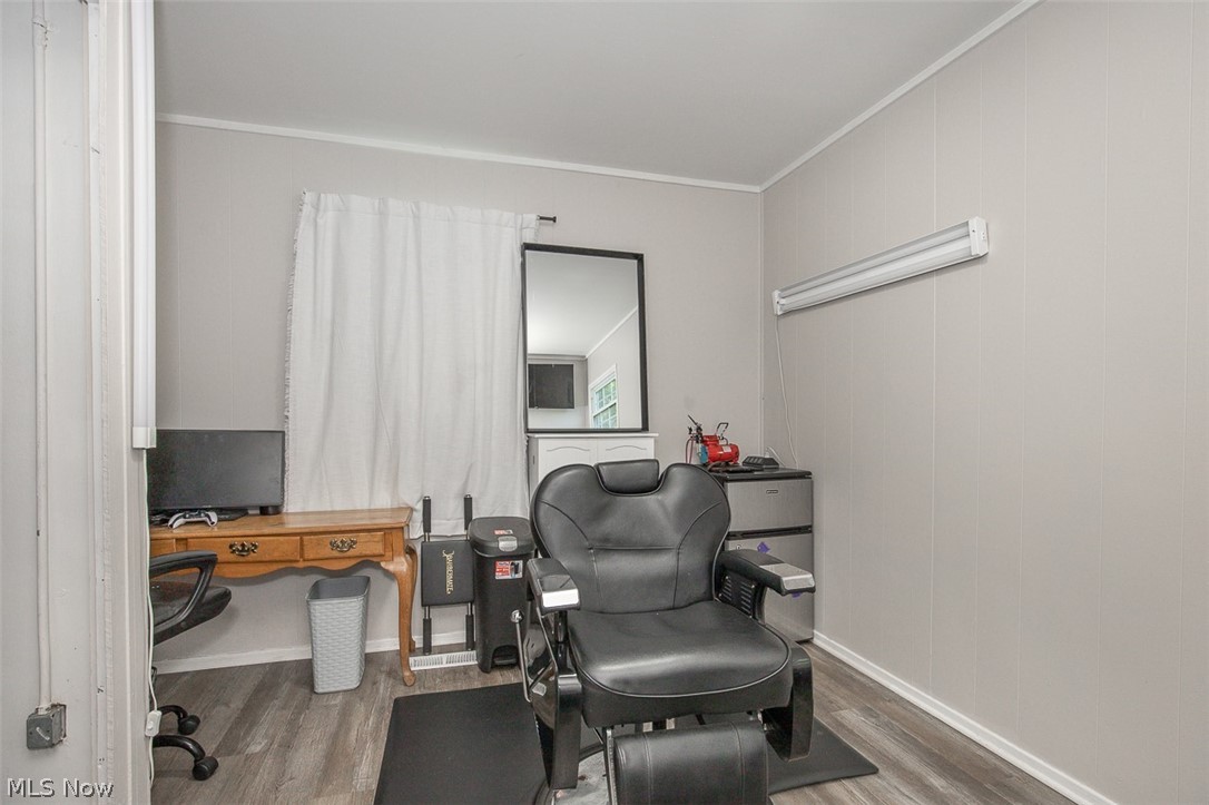 4144 Riverside Drive Property Photo 15