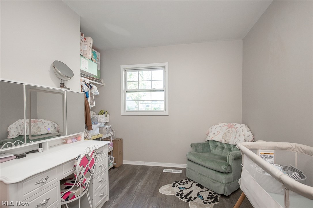 4144 Riverside Drive Property Photo 18