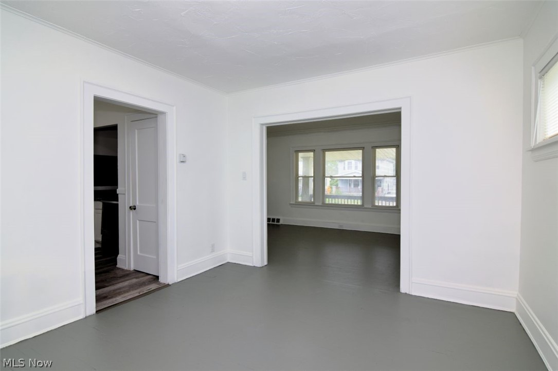 3369 E 139th Street Property Photo 12