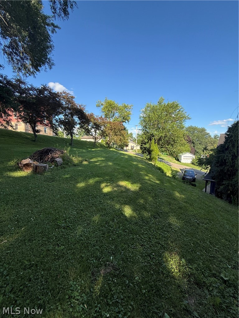 201 Center Street Property Photo 10