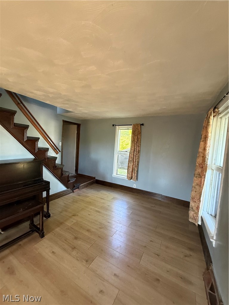 201 Center Street Property Photo 18
