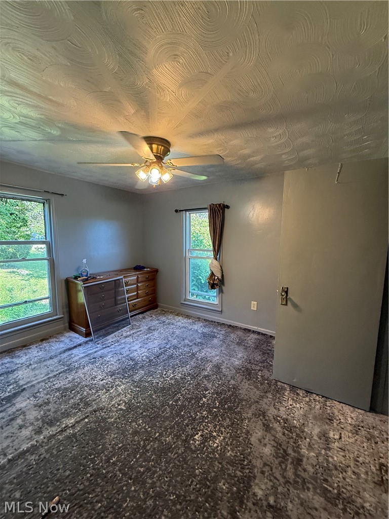 201 Center Street Property Photo 21