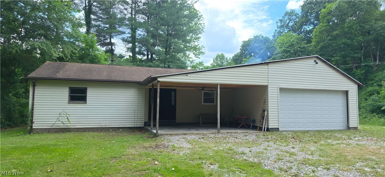 5170 State Route 821 Property Photo 1