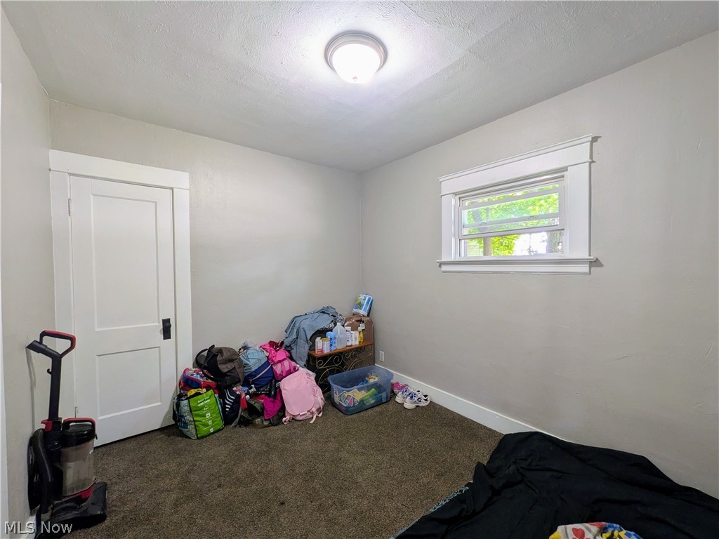 12905 Griffing Avenue Property Photo 24