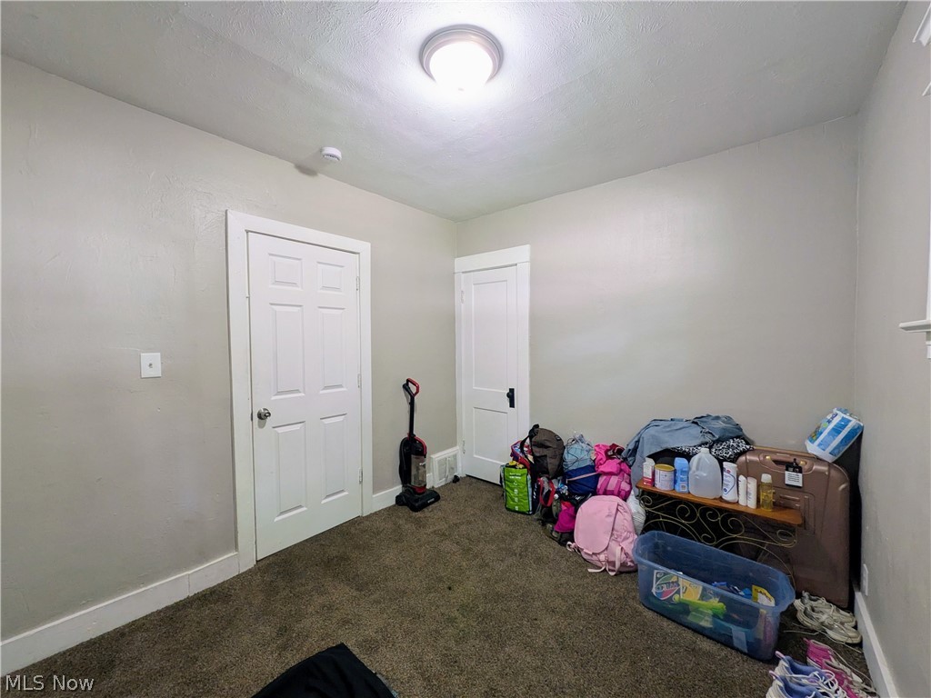 12905 Griffing Avenue Property Photo 25