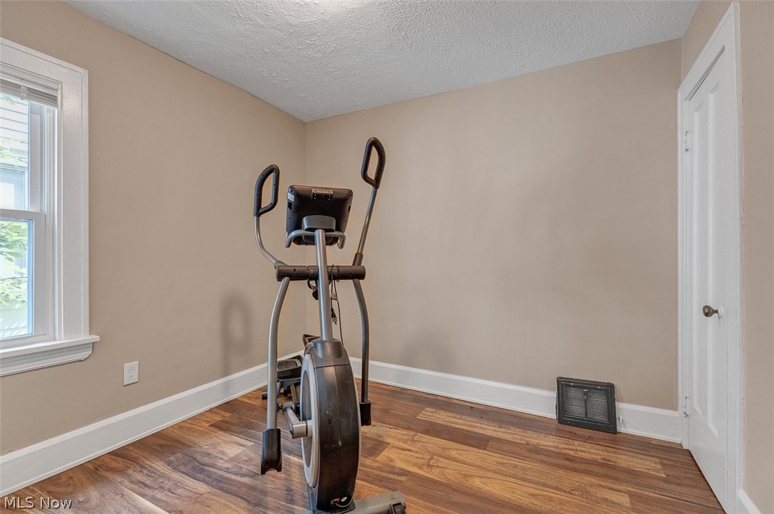 3672 W 134th Street Property Photo 14