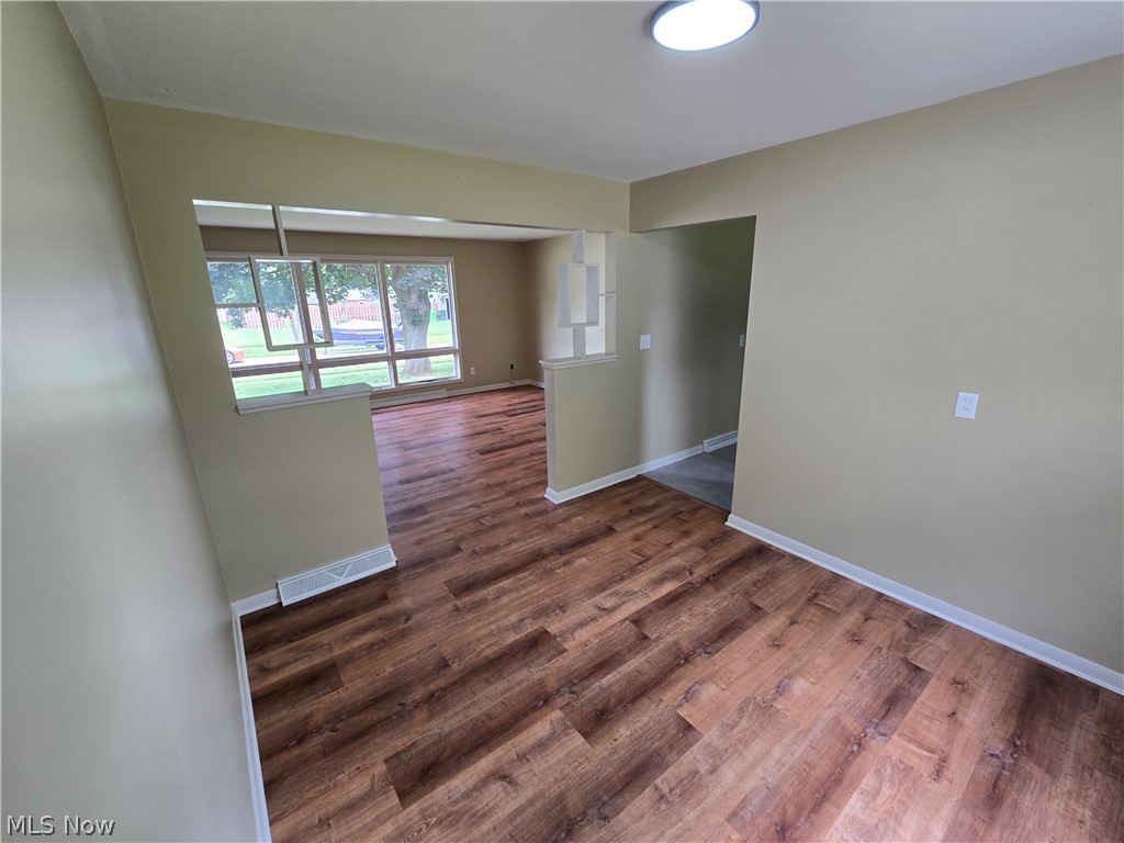 2514 Windsor Avenue Property Photo 5