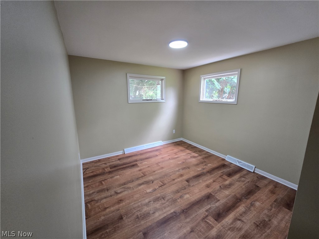 2514 Windsor Avenue Property Photo 12