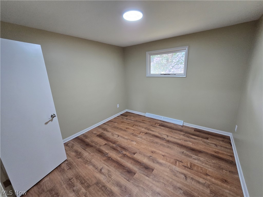 2514 Windsor Avenue Property Photo 13