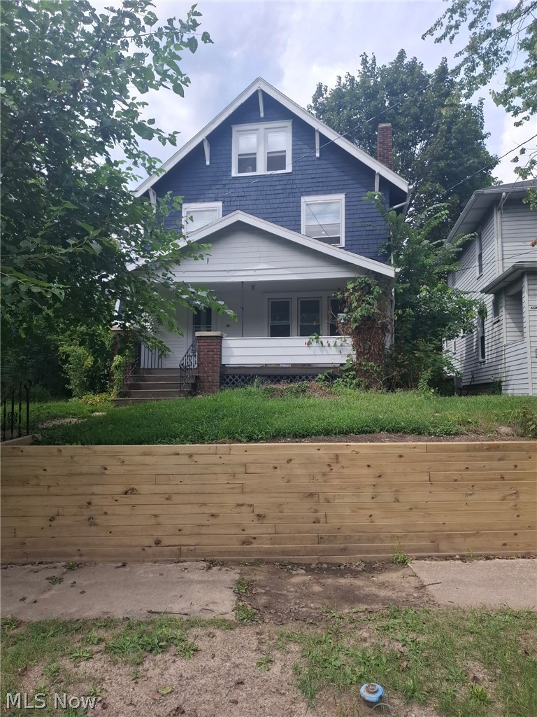 829 Elmore Avenue Property Photo 1