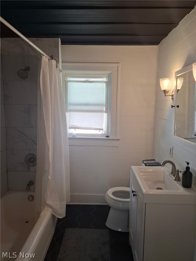 829 Elmore Avenue Property Photo 11