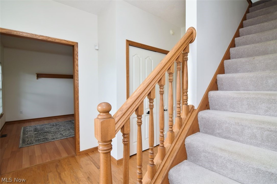 6967 Auburn Ridge Drive Property Photo 4
