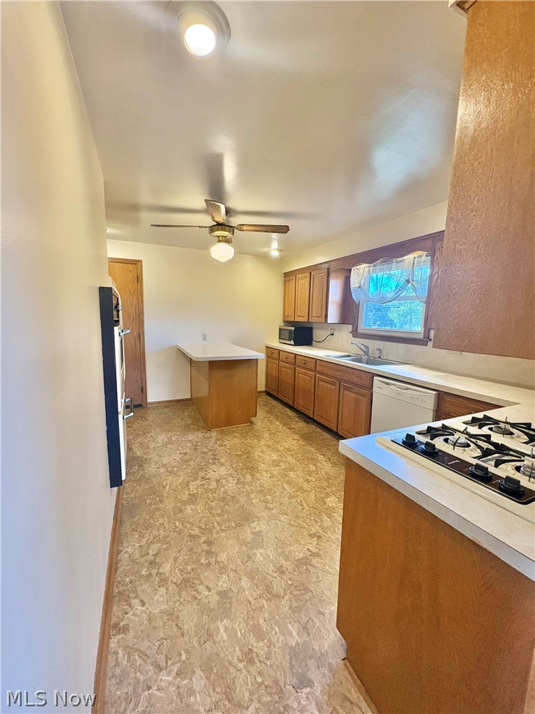 1407 W Valentine Circle Nw Property Photo 2
