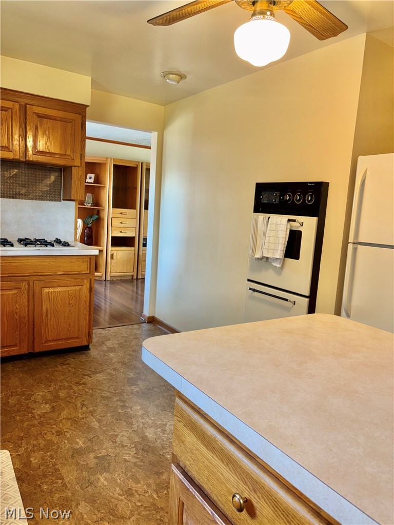 1407 W Valentine Circle Nw Property Photo 3