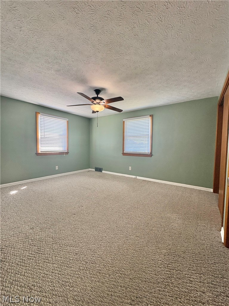 1407 W Valentine Circle Nw Property Photo 10