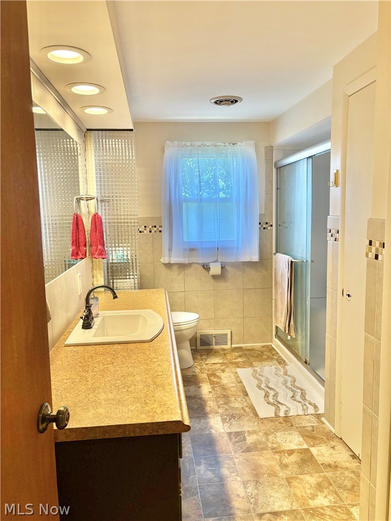 1407 W Valentine Circle Nw Property Photo 12
