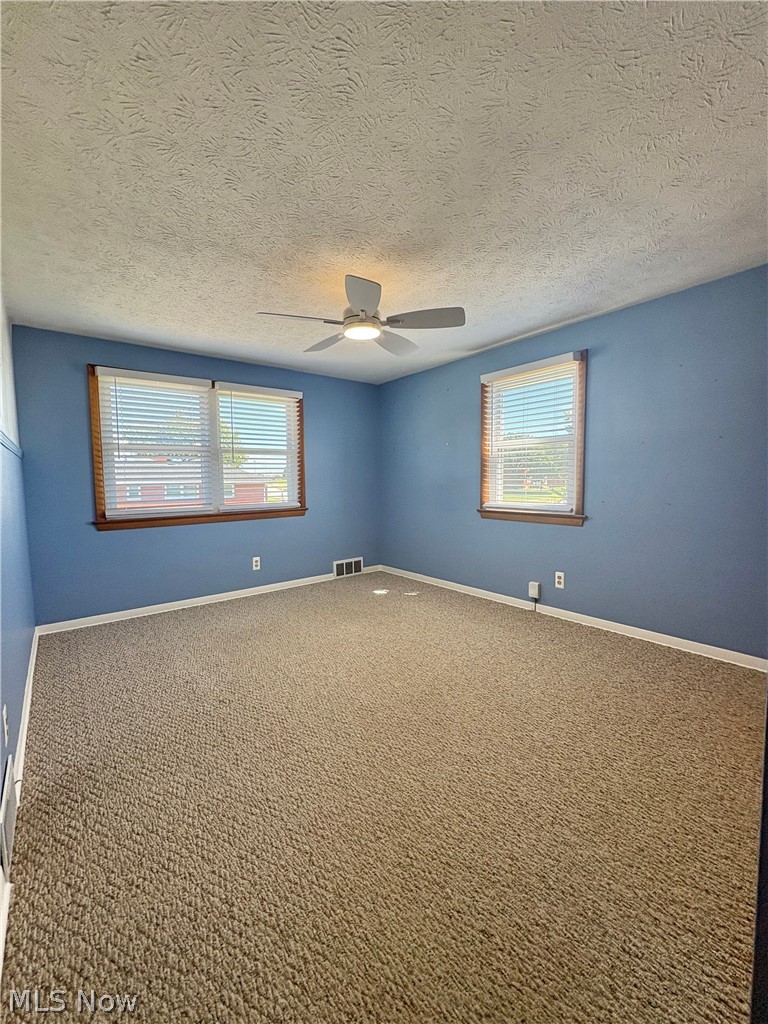 1407 W Valentine Circle Nw Property Photo 13