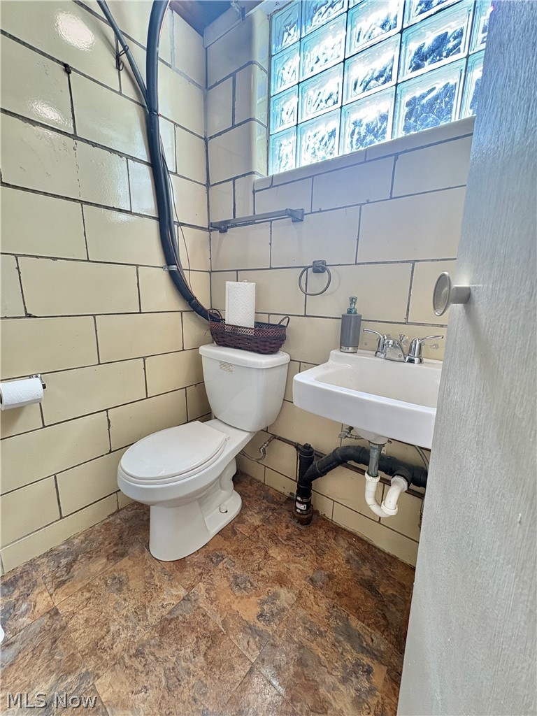 1407 W Valentine Circle Nw Property Photo 25