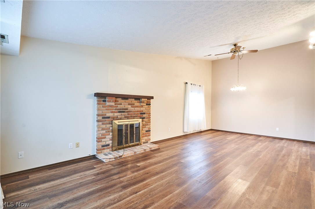 939 Kirkwall Drive Property Photo 7