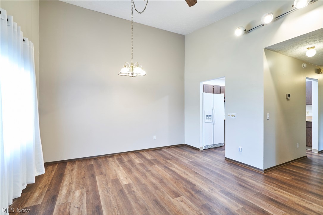 939 Kirkwall Drive Property Photo 12