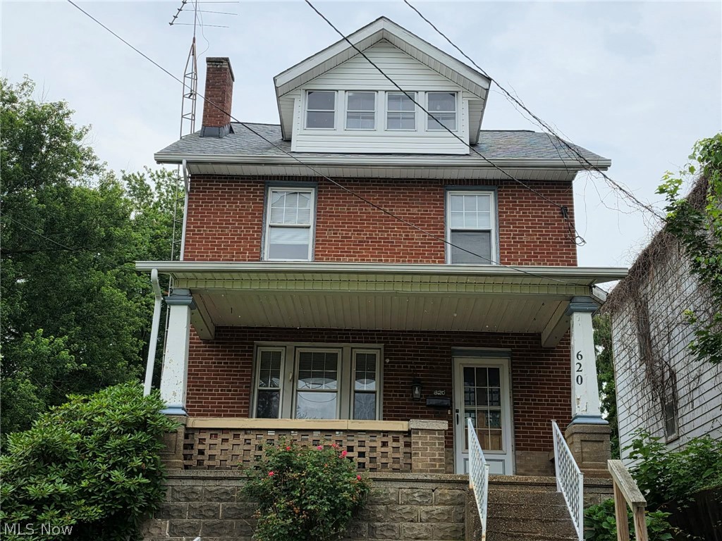 620 Warwick Avenue Property Photo 1