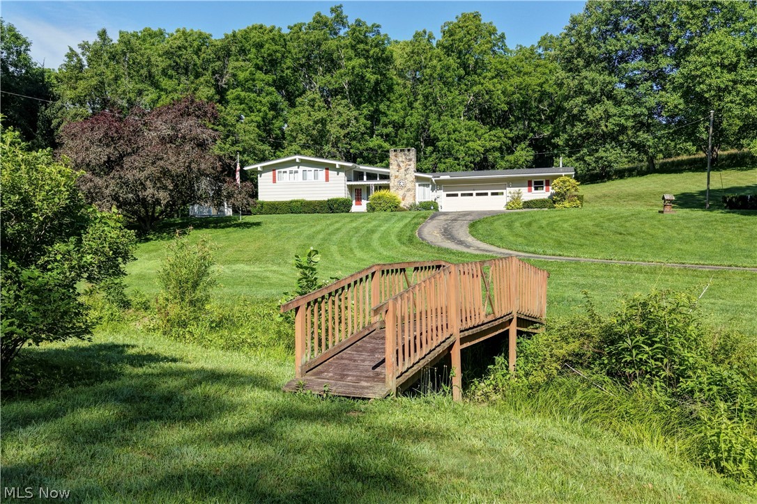 37080 Township Road 68a Property Photo 3