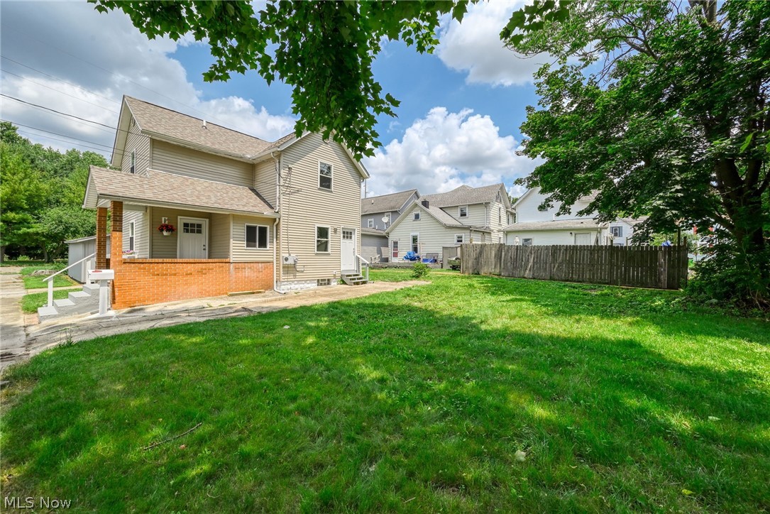 353 3rd Street Nw Property Photo 1