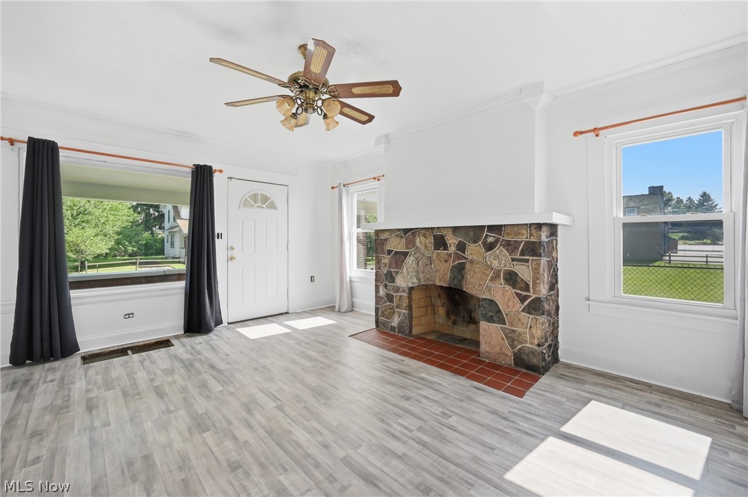 727 W Laclede Avenue Property Photo 3